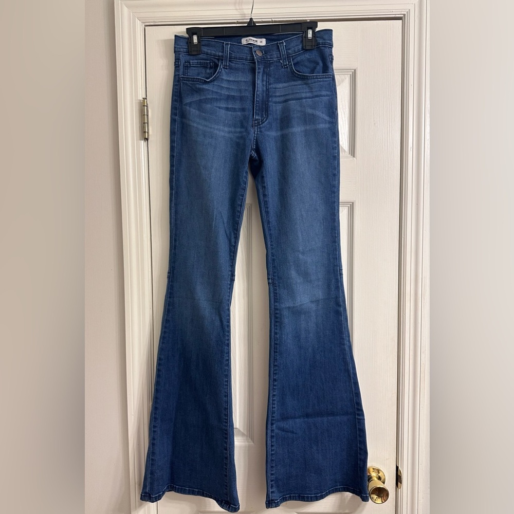 O2 flare denim jeans